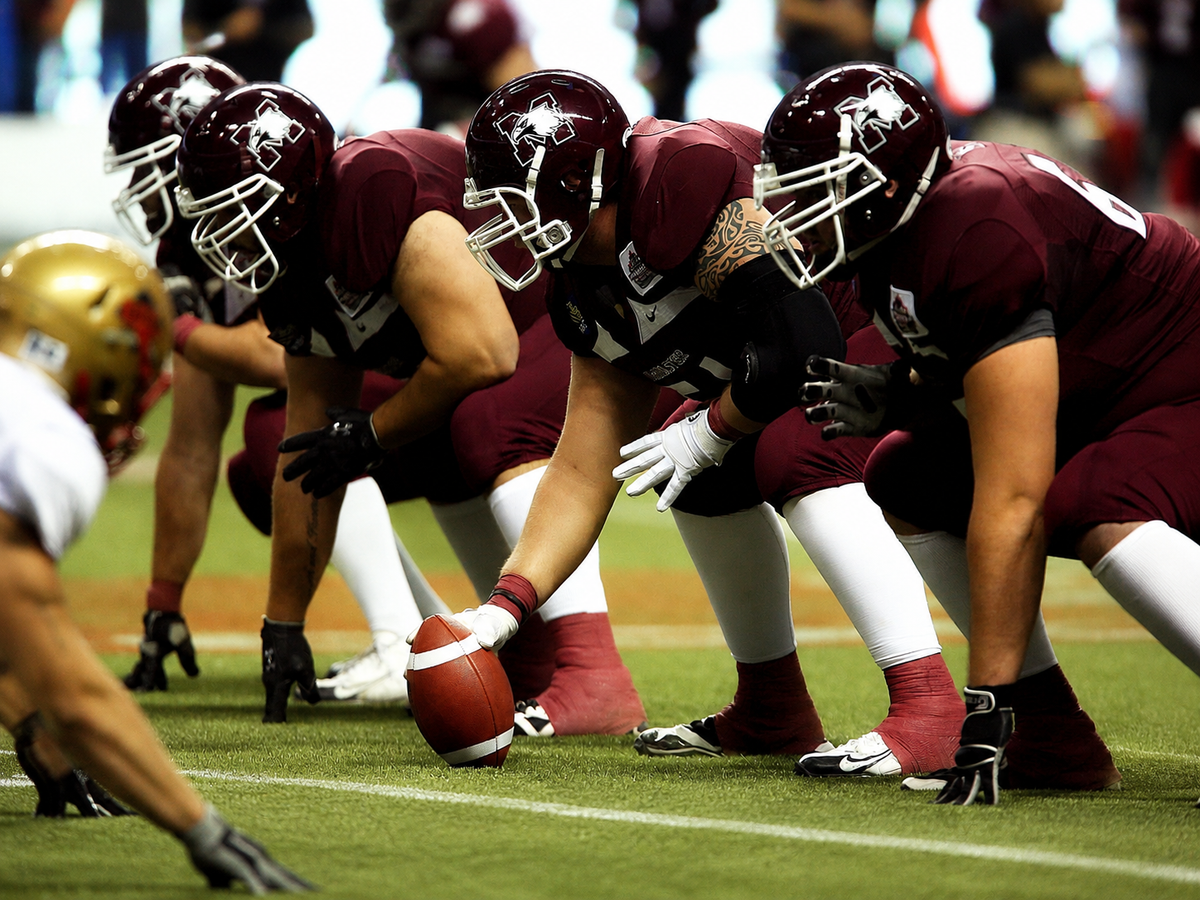 NFL Kickoff: Bring Football Training Inspiration Into Your Home Workout Routine With YESOUL